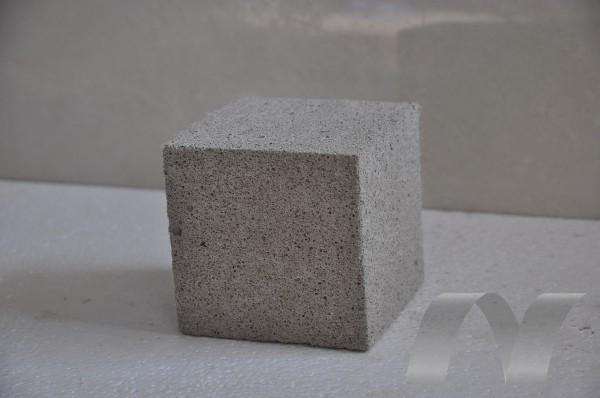 轻质泡沫混凝土配制工艺影响因素的试验研究